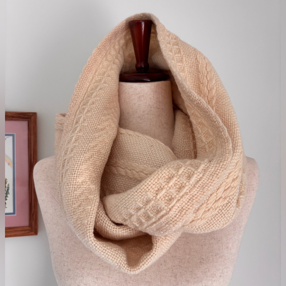 Weave O’ the Irish Aran Style Wool Infinity Scarf Cream